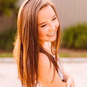 Meet your Posher, Becky